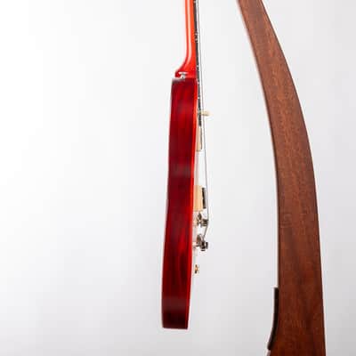 Gibson Les Paul Tribute Satin, Faded Cherry | Demo image 6