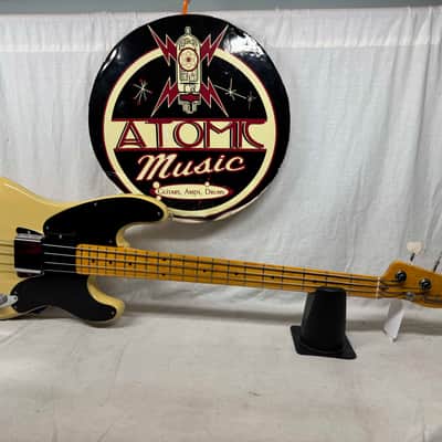 Fender American Vintage II 2 '54 1954 Precision Bass 4-string P-Bass with COA + Case 2022 - Vintage Blonde / Maple neck image 3