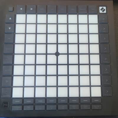 Novation Launchpad Pro MKIII Pad Controller 2020 - Present - Black