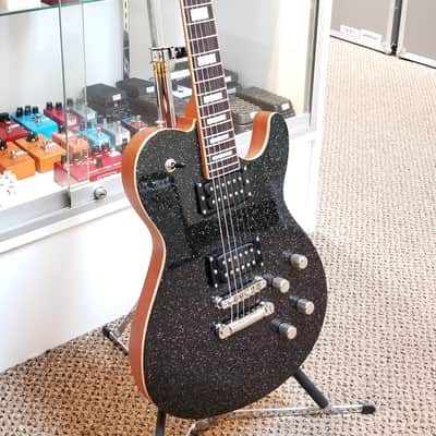 used James Tyler JTG-M1 in Black Metallic, Mint Condition with OHSC & Paperwork! image 6
