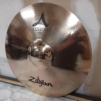 Zildjian 18" A Custom Crash Cymbal image 3