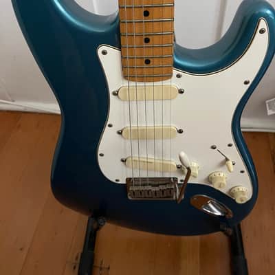 John Cruz built Fender Strat Plus with Maple  Fretboard 1988-Lake Placid Blue image 3