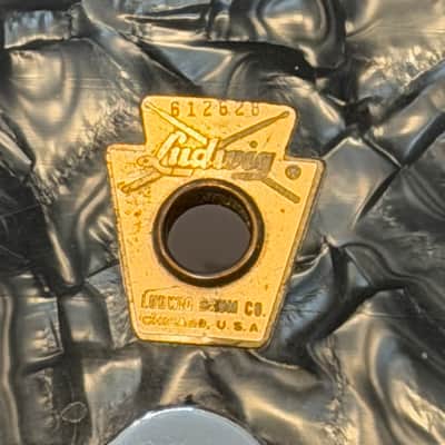 Ludwig 14x22"Bass Drum Black Diamond Pearl image 4