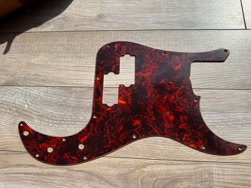 Fender Precision 60 thru 71 Tortoise USA avri 62 vintage pickguard USA image 1