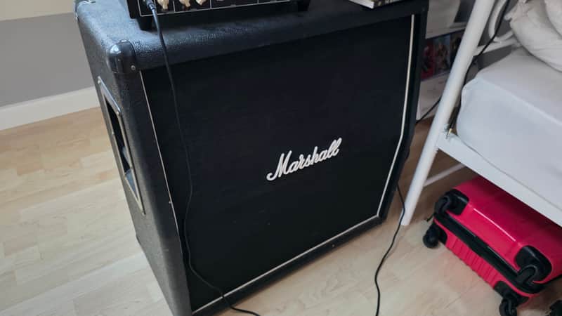 Marshall MX412AR 240-Watt 4x12" Angled Guitar Speaker Cabinet 2012 - Present - Black image 1
