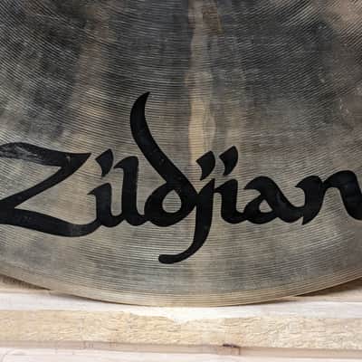 Zildjian 16" A Custom Crash Cymbal 1991 - Present - Brilliant Bild 12