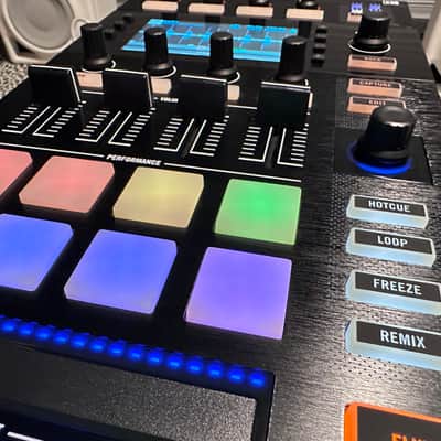 Native Instruments Traktor Kontrol D2 2010s - Black image 3