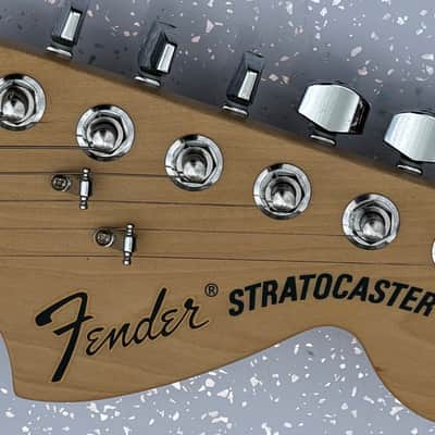 Fender American Special Stratocaster HSS with Rosewood Fretboard 2015 - 2018 - Olympic White image 4