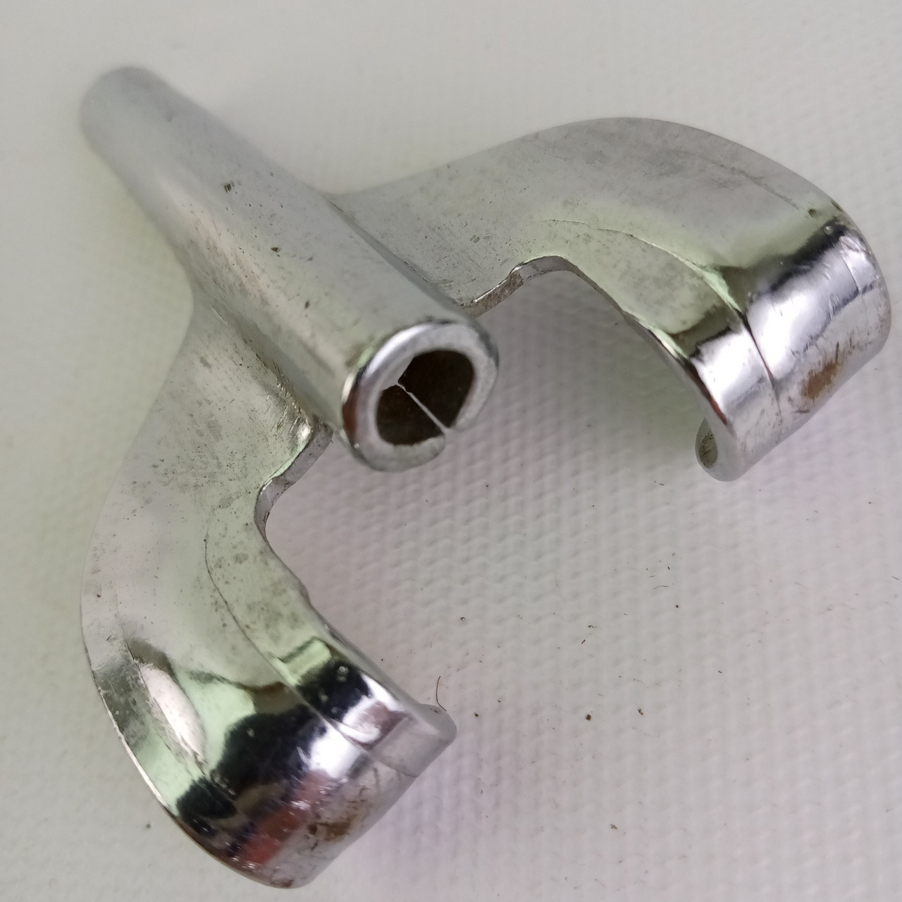 Gretsch Threaded Drum T-Rod Claw Single Tension Snare/Bass Round Badge Chrome50s — main photograph