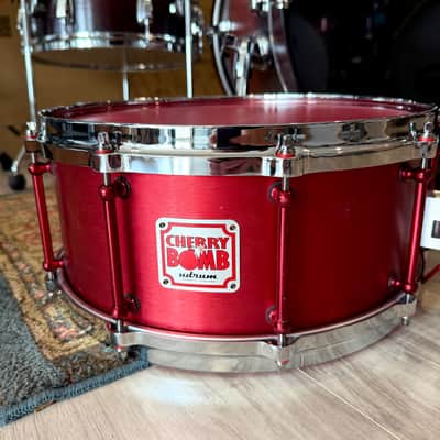 USED - Udrum Cherry Bomb 14"x6.5 Snare Drum, Red 3mm Aluminum [SKU 862411V] image 2