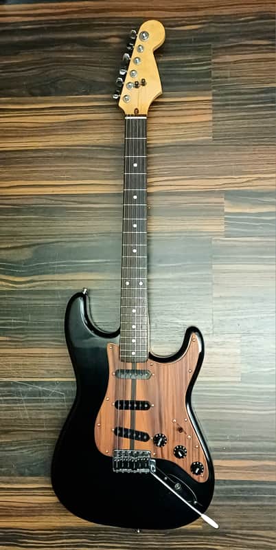 Copilation Stratocaster - Black image 1