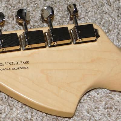 Fender American Performer Mustang Electric Guitar Satin Sonic Blue 2025 image 15