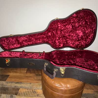 Taylor Deluxe Hardshell Dreadnought Case 2010s - Black image 5