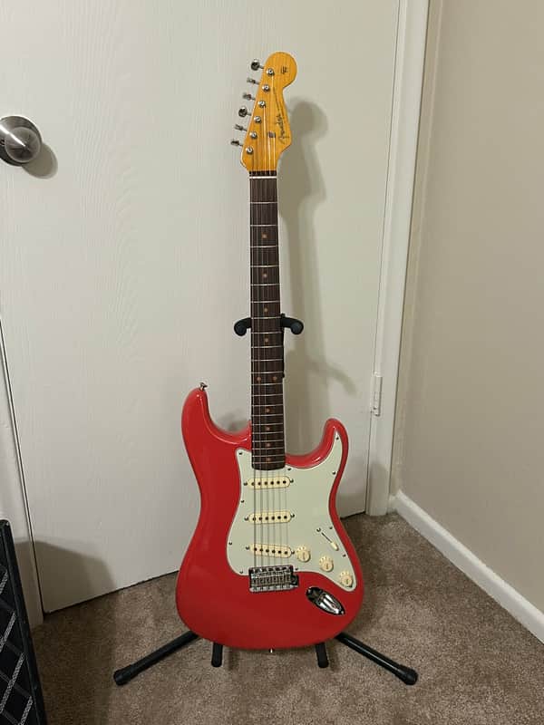 Fender American Vintage II Stratocaster 2022 - Fiesta Red image 1