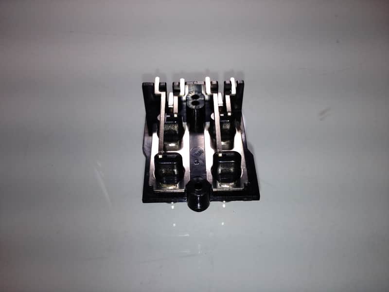 Unbranded RCA Panel-Mount Female Audio Connectors Quad PCB Solder 2000 Black image 1