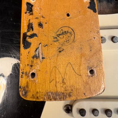Fender V000 Serial Number American Vintage 1957 RI Stratocaster 1982 - Black image 18