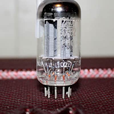 MARCONI 12AU7 ITALY ECC82 PERFECT BALANCE LONG PLATE HALO GETTER TEST NOS+++ MINTY VINTAGE 1960'S image 3