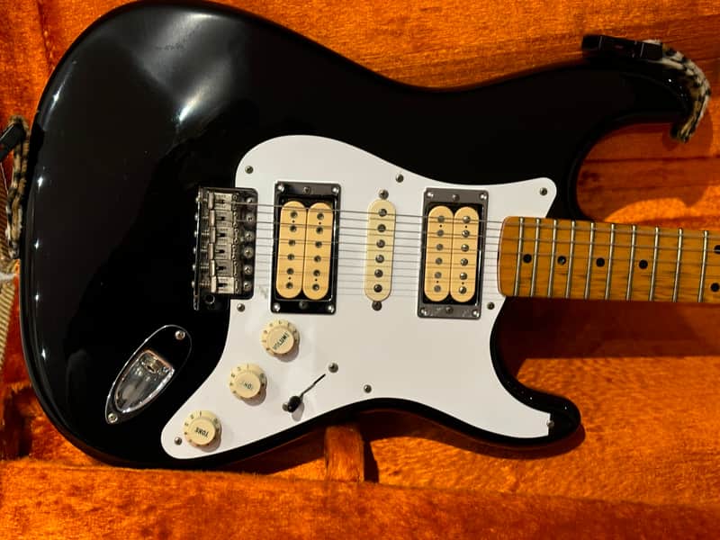 Fender Dave Murray Artist Series Signature Stratocaster 2009 - 2014 - Black image 1