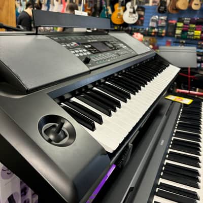 Korg EK50CSA 61-Key Entertainer Keyboard image 2