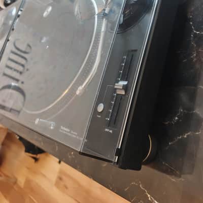 2 x Technics SL-1200MK5 Turntable image 23