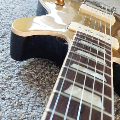 2011 Gibson Les Paul Gold Top DC image 7