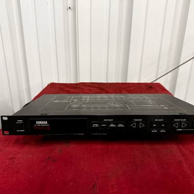 Yamaha TX81Z Rackmount FM Tone Generator 1987 - 1988 - Black