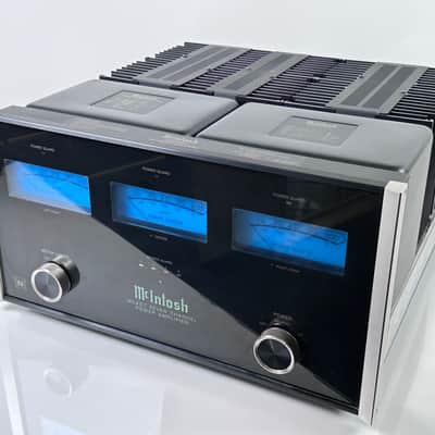 McIntosh MC207 Seven Channel Power Amplifier