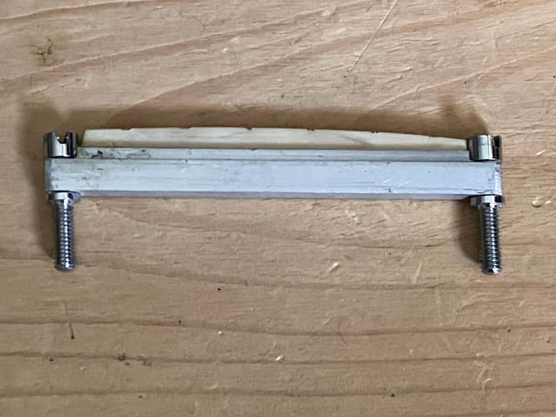 Eko 6 string bridge insert