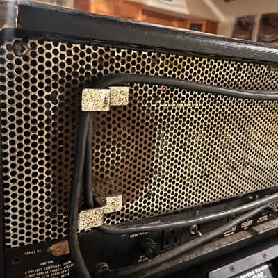 Ampeg SVT "Curved Line" 300-Watt Bass Amp Head 1975 - 1979 - Black image 6
