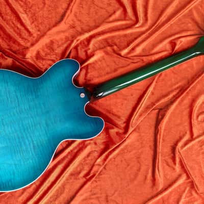 Gibson ES-335 Figured Ocean Water Perimeter * RARE Demo Model * image 6