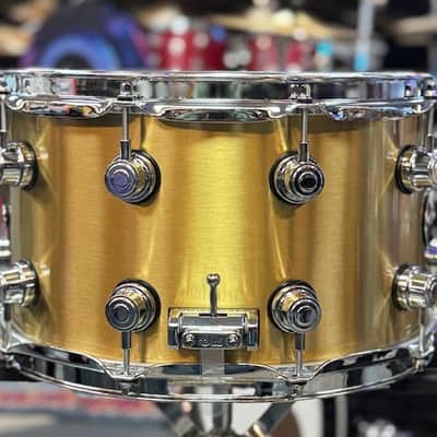 DW DRPM0814SSBP 8 x 14" PERFORMANCE POLISHED BRASS SNARE DRUM - FLOOR DEMO image 4