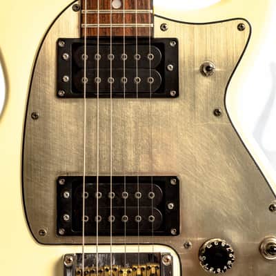 Daion Savage White Electric Guitar w/ Original Daion Branded Hardshell Case image 4