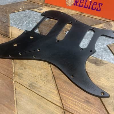 Real Life Relics Black Fender® Stratocaster®  Pickguard 1 Ply 11 Hole HSS BEVELED   [PGAD4]
