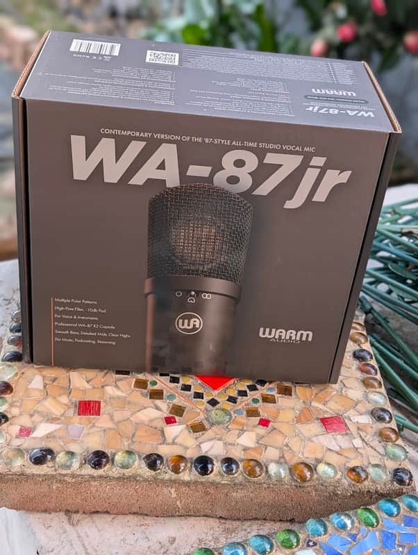 Warm Audio WA-87jr Large Diaphragm Multipattern Condenser Microphone 2025 - Black image 1