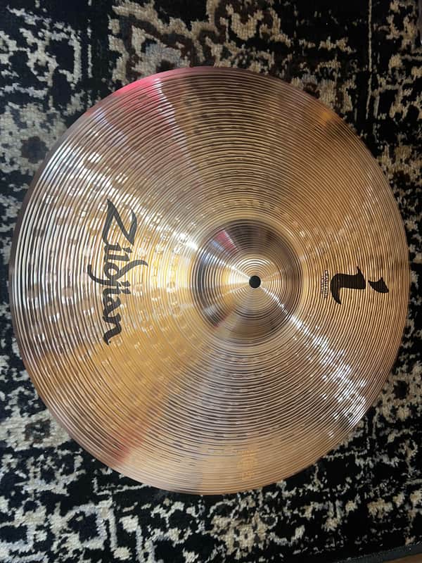 Mint Zildjian 18" I Family Crash Ride Cymbal - Traditional image 1