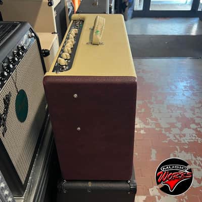 Fender Hot Rod Deluxe Iii Limited Edition Wine Red Vanilla White image 7