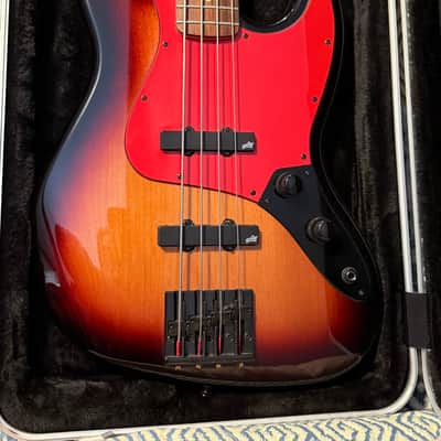 Fender Player Jazz Bass 2019 - Sunburst - Upgrades image 5