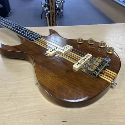 Vintage Kramer DMZ 5000 Aluminum Neck Bass Guitar w/ Hard Case image 9