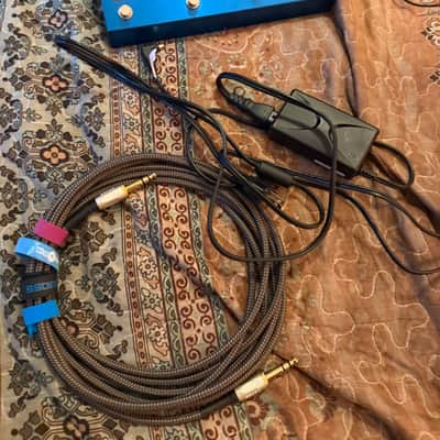 Boss GM-800 Guitar Synthesizer 2023 - Present - Blue image 12