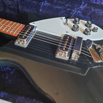 1996 Rickenbacker 610 - Jetglo (w/ Deluxe Vintage Reissue case) image 6