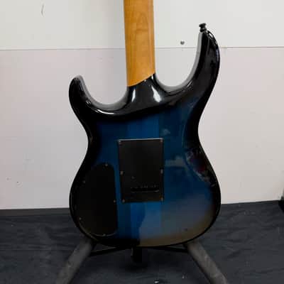 Used Carvin DC400 Electric Guitar Neck Thru with Case Made in the USA image 18