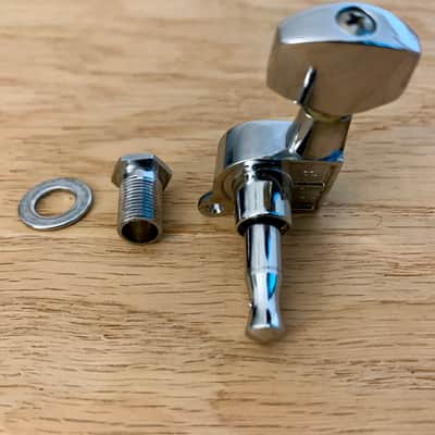 1 Squier Logo Tuner / Machine Head (2009) Vintage Style 45 degree Mounting Tab image 2