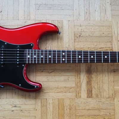 RARE!! Fender Road Worn Player Stratocaster HSS Candy Apple Red image 2