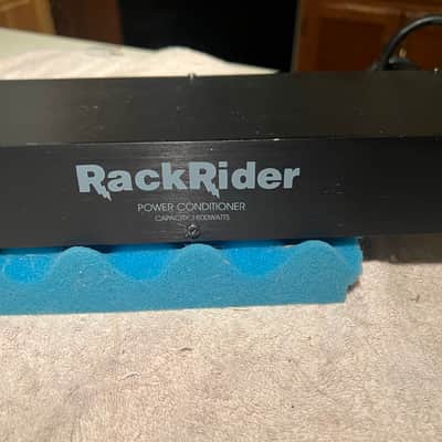 Furman Rack Rider RR-15NL Power Conditioner w/ Rack mount bolts and washers. image 3