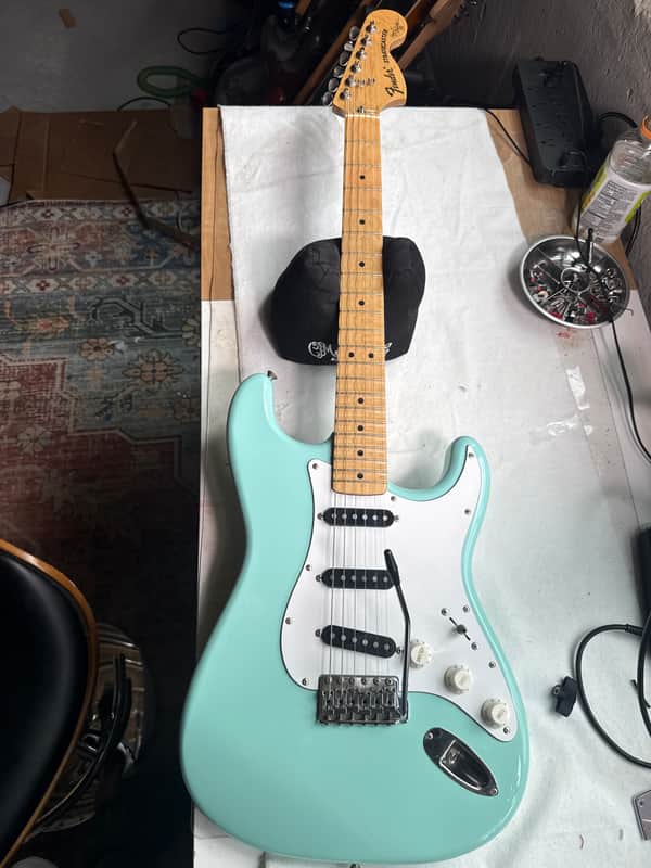 Fender Yngwie Malmsteen Rare 1990- Standard '70s Style Stratocaster MIJ - Sonic Blue