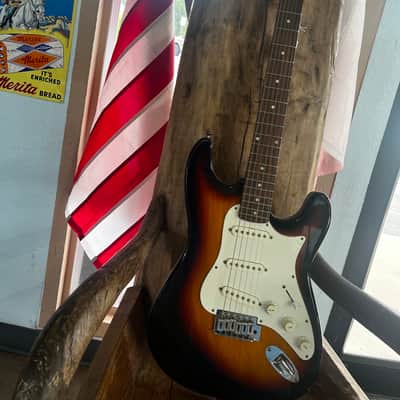 Silvertone SS11TS 2000s - Tobacco Sunburst image 2