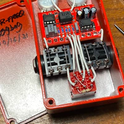 Super-Freq Ugly Face 2021 Red milled Powder coat image 5