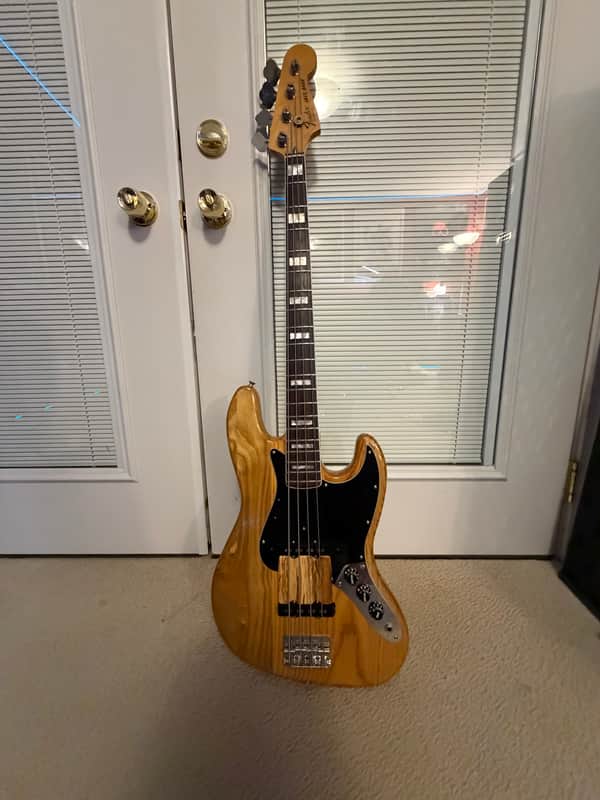Fender Jazz