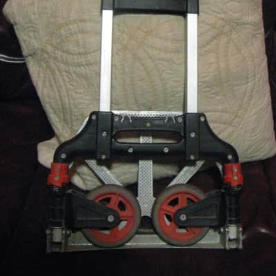Wesco Maxi Mover Folding Handtruck image 3
