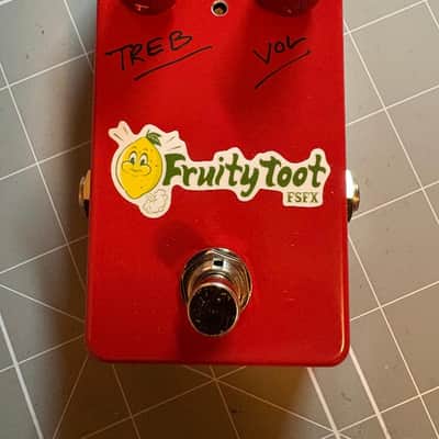 Freakshow Effects Fruity Toot compressor (orange squeezer inspired) image 2